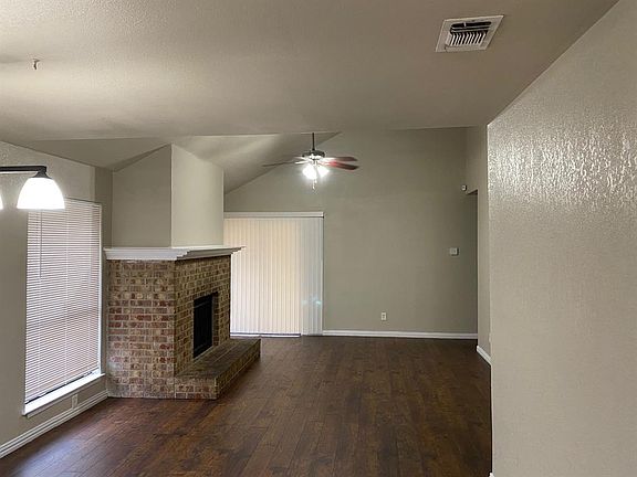 5th image of 2505 Bamberry Dr