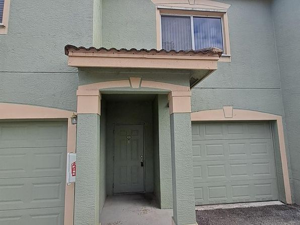 280 Crestwood Cir APT 102