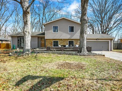 8211 Taunton Rd, Indianapolis, IN, 46260