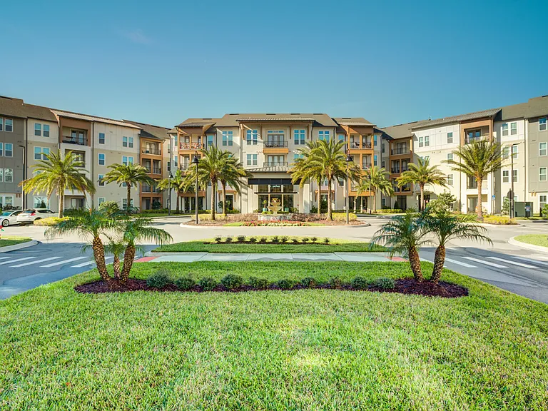 IMT Lake Mary — Photo 44