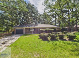 1108 Hickory St, Hinesville, GA 31313
