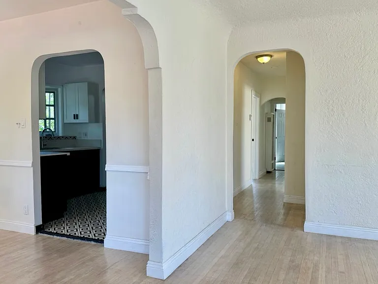 2927 S West View St #1 — Photo 20