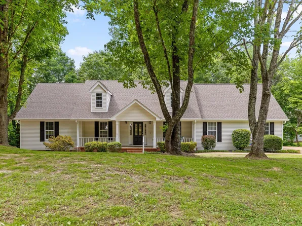 152 Ridgeway Cir, Ringgold, GA 30736