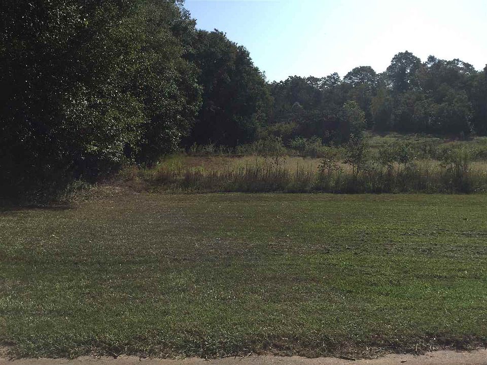 2nd image of 322 Cunningham Rd