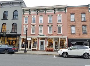437 Warren St, Hudson, NY 12534