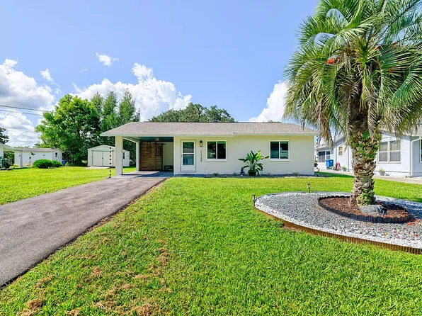 22250 Woodlawn Ave, Brooksville, FL 34601
