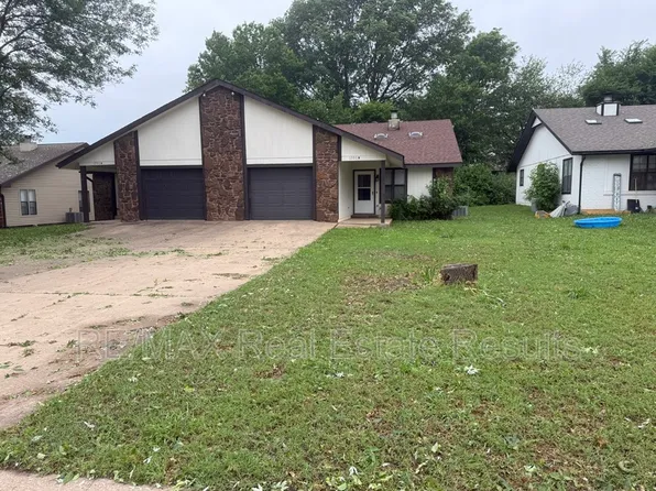 1206 Whipporwill Ln Unit B, Siloam Springs, AR 72761