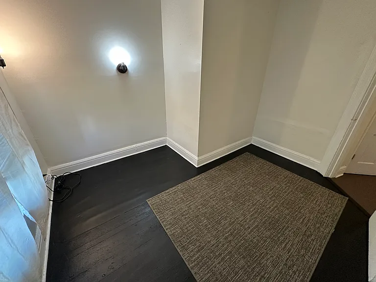 2449 Delaware Ave #2UPR — Photo 11