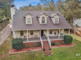 18853 Highland Dr, Fairhope, AL 36532
