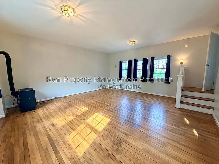 113 Bayard Pl — Photo 10