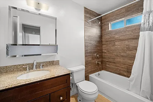 Tally Ho Apartments Photo 1