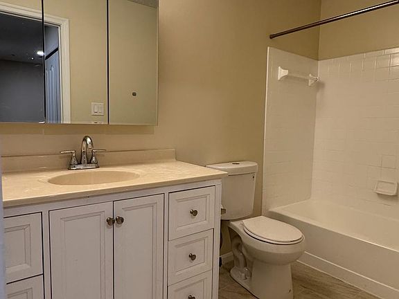 3rd image of 4604 Deepwood Ct #87D