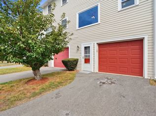 Belvidere Townhouse Condominiums, Lowell, MA 01852