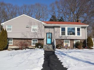 20 Hampshire Rd, Peabody, MA 01960
