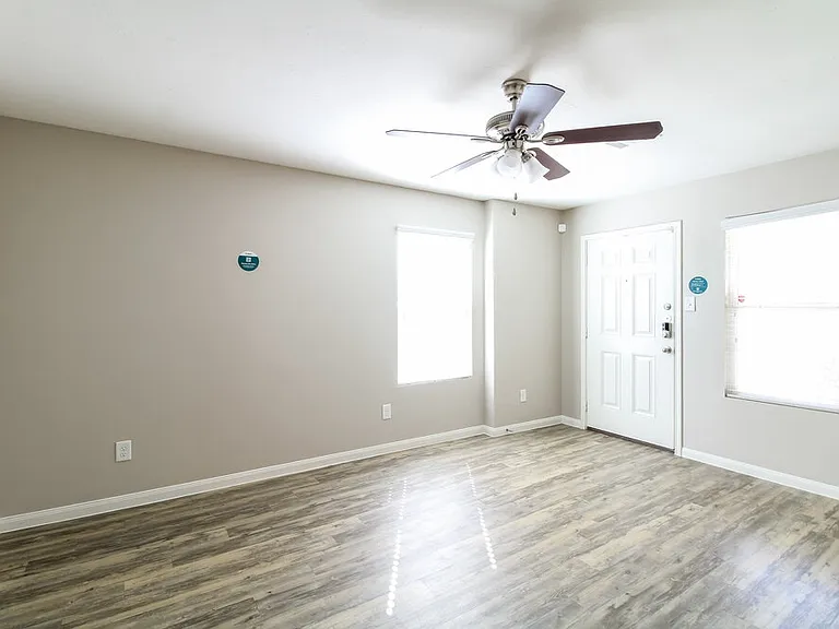 21110 Sugar Orchard Ln — Photo 6