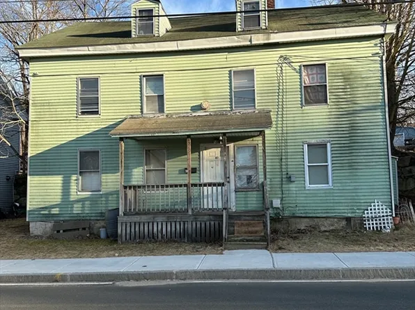 47 West St, Southbridge, MA 01550