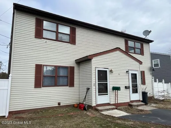 10 Clifford Road, Menands, NY 12204