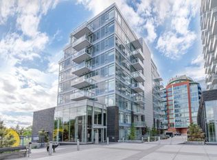 138 Waterfront Ct SW #207, Calgary, AB T2P 1L1