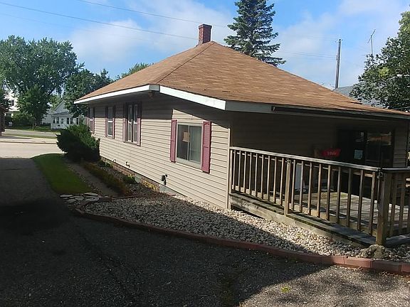 3rd image of 2607 South Ave