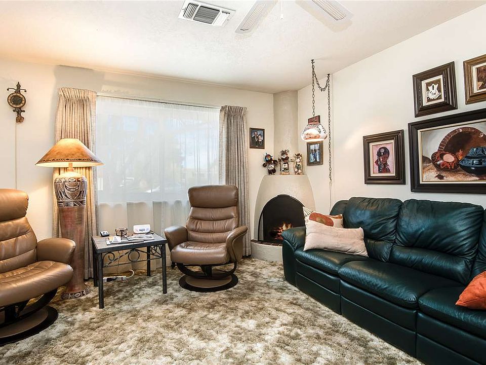 1st image of 3012 Calle Princesa Juana