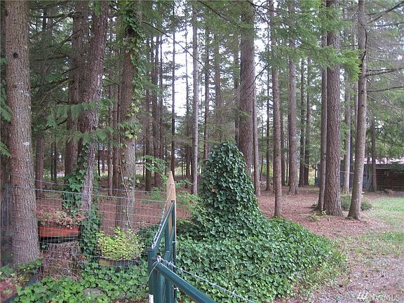 3rd image of 8535 Bluebell Ct