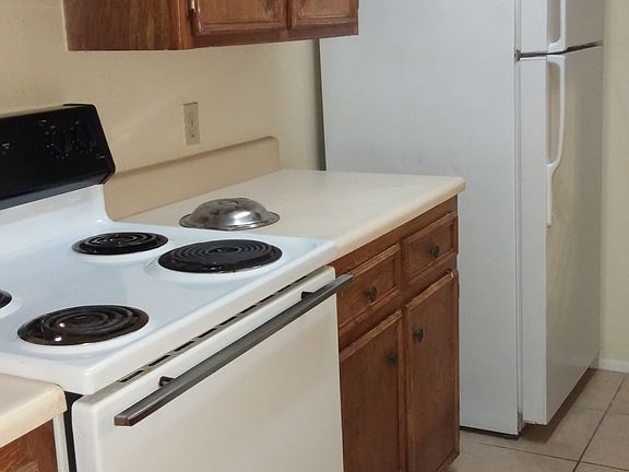 4th image of 10616 Mellow Mdws APT 6C