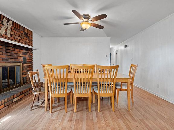 4th image of 2347 Blackburn Rd SE