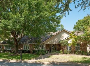 1711 Russwood Dr, Arlington, TX 76012
