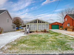 2112 S Harborview Dr, Lakeside Marblehead, OH 43440