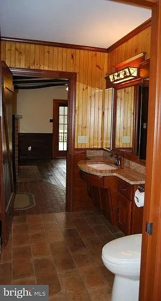 3 bed, 1898 sqft, $3,000 — Photo 4