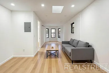 375 Madison Street, #2R