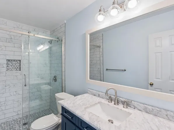 1423 Ashley River Rd APT 2D, Charleston, SC 29407