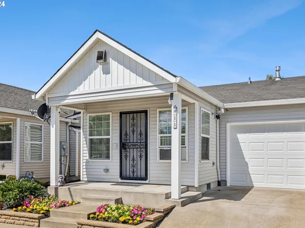 911 SW Junction Pl, Gresham, OR 97030
