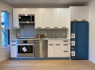 154 Court St FLOOR 2, Brooklyn, NY 11201