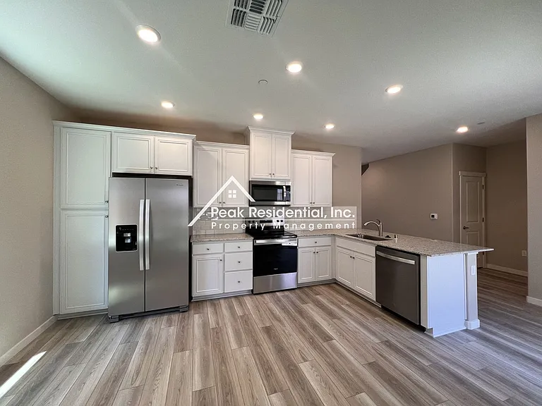 2973 Bowery Ln — Photo 8