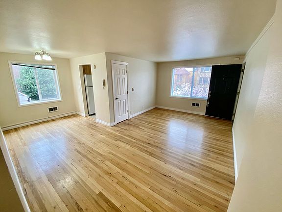 4th image of 1134 17th Ave APT 201