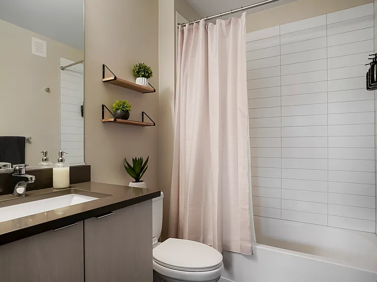 1270 N Perry St #3 — Photo 9