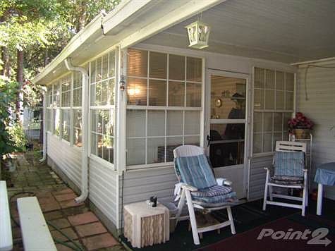 Sunroom & Patio