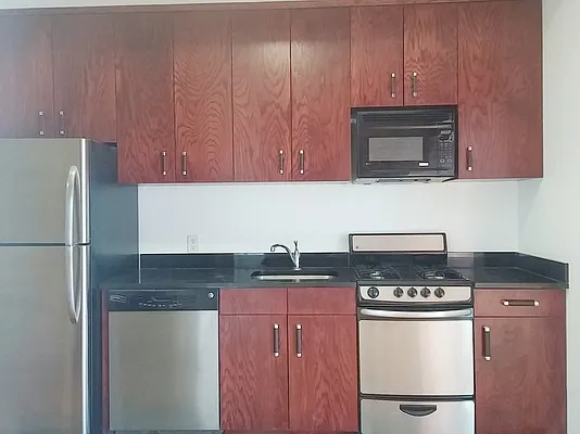 Rented by Bohemia Realty Group | media 25