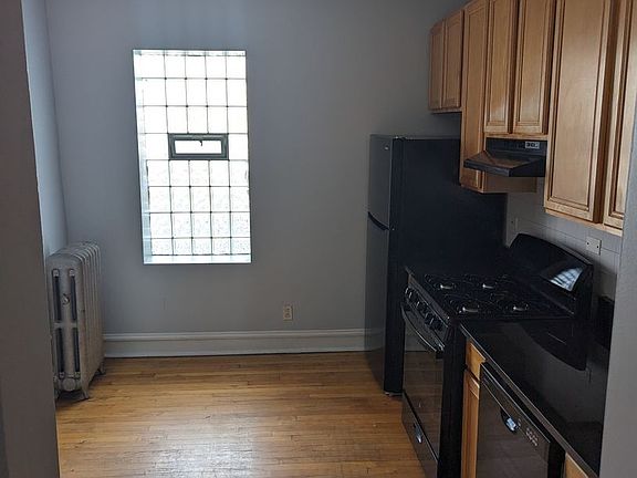 5th image of 3704-06 Cullom Ave #3706-1