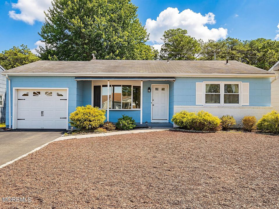 1st image of 16 Piermont Road