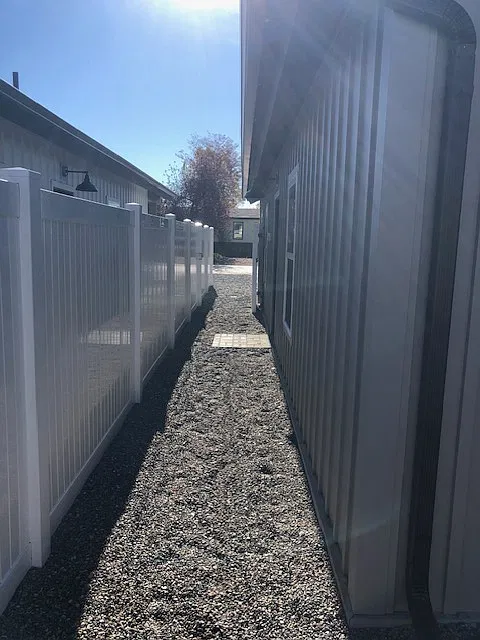 2 bed, 900 sqft, $1,900 — Photo 3