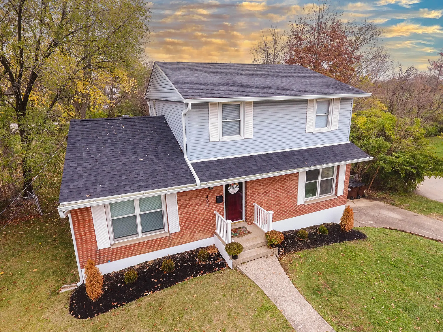 400 Caldwell Dr photo 1