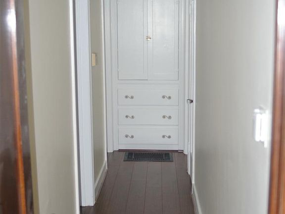 2nd image of 163 Nieto Ave