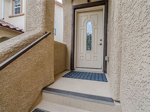 4th image of 11783 Fern Creek Ln