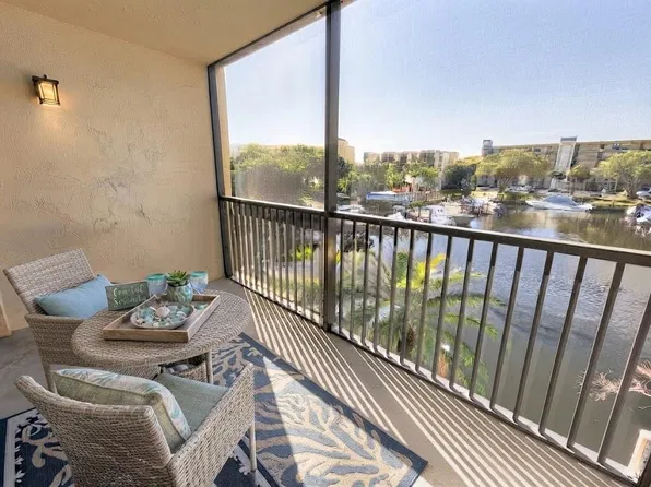 3 Royal Palm Way #205, Boca Raton, FL 33432
