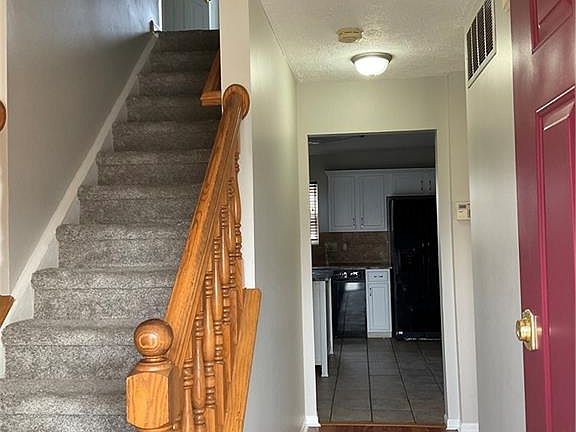 2nd image of 2177 Blanton Dr