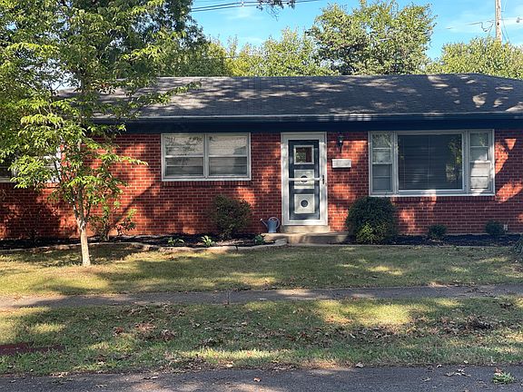 2nd image of 2611 Woodsdale Ave