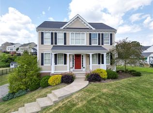 102 Bridal Ln, Oakdale, PA