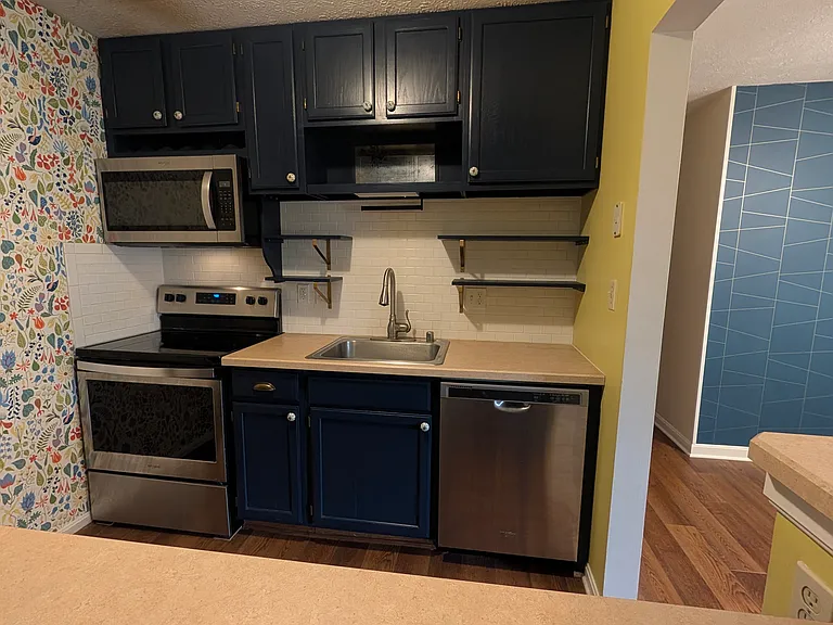 23238 Rosewood Ct #1048 — Photo 7